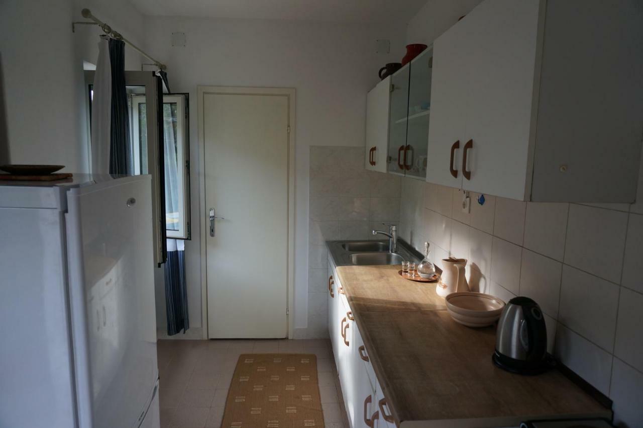 Stiniva Apartment *